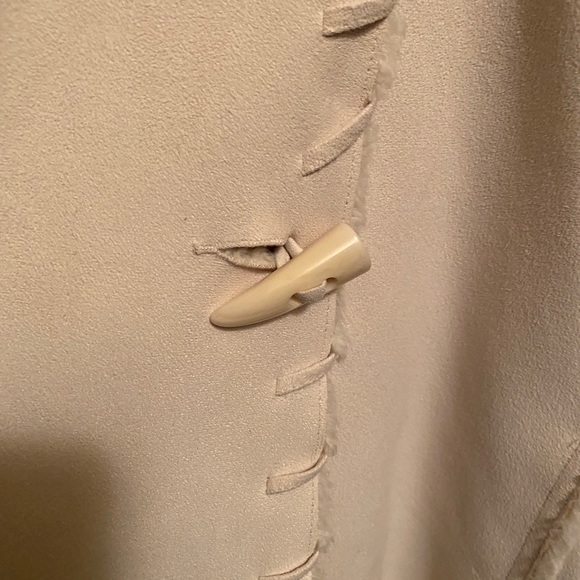 Coat - Picture 3 of 13